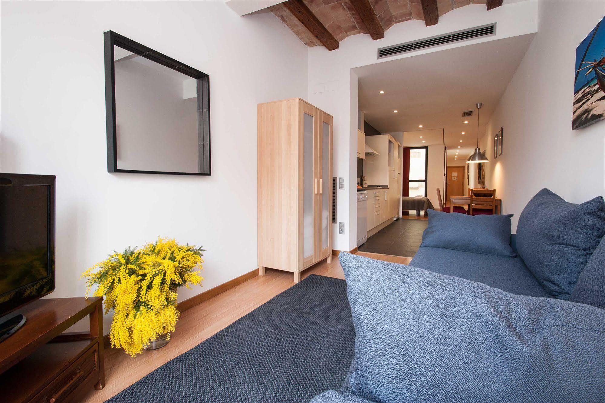 Short Group Liceu Serviced Appartement
