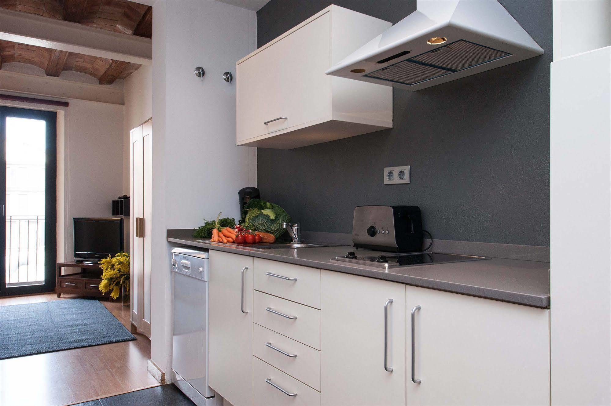 Short Group Liceu Serviced Appartement