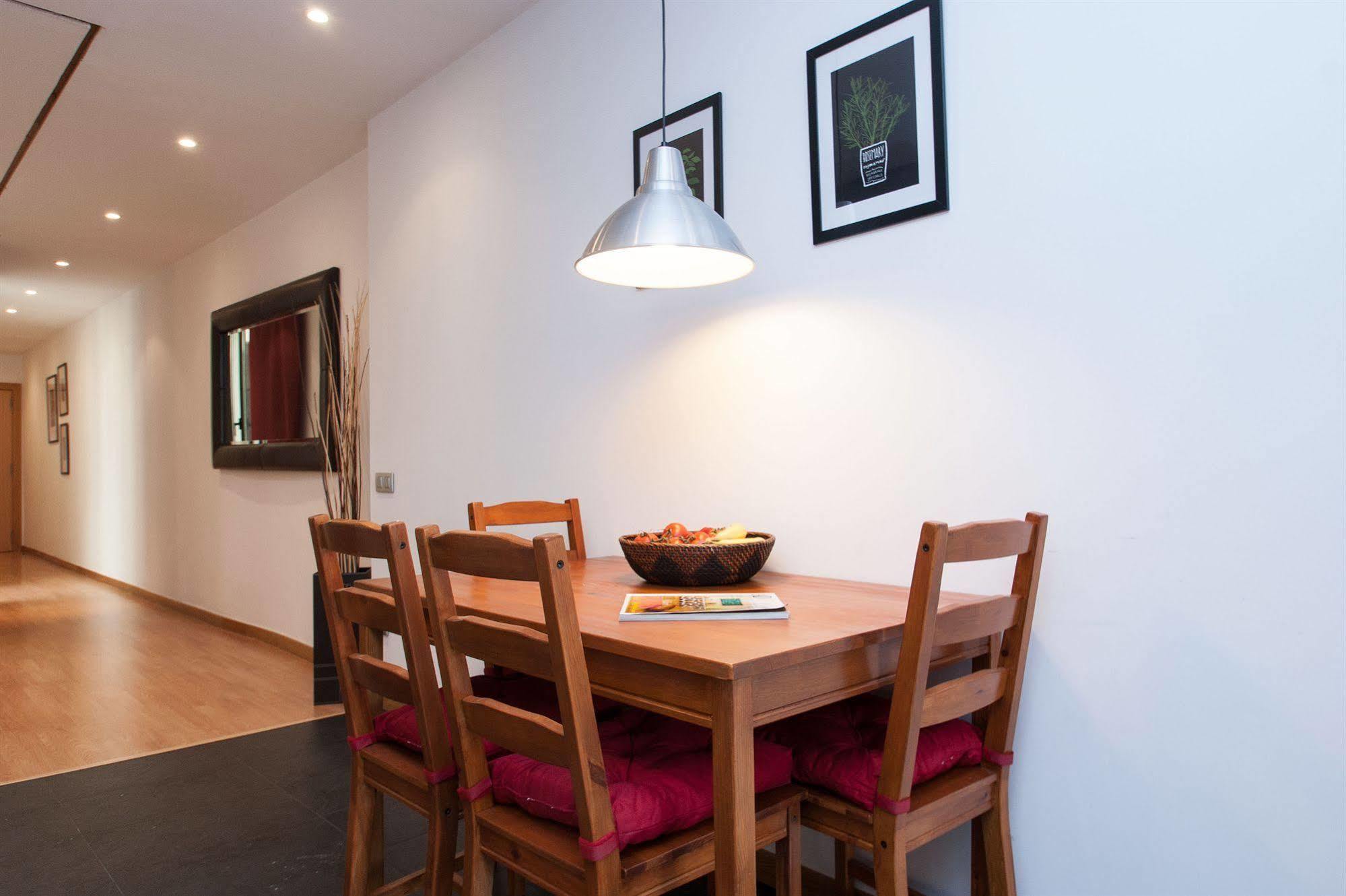 Short Group Liceu Serviced Apartment Barcelona